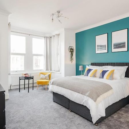 Business & Leisure 2 Bedroom & Parking By Damask Homes Ілфорд Екстер'єр фото